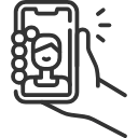 Ein Handy wird gezeigt.
